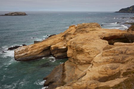 Devils Punchbowl State Natural Area, Oregon